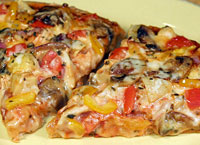 Chicken and Vegetable Pizza