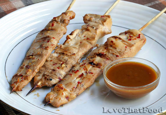 Chicken Satay with Peanut Sauce