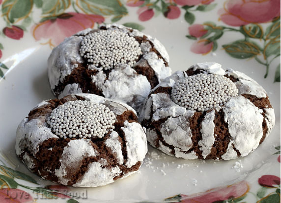 Chocolate Crinkle Cookies