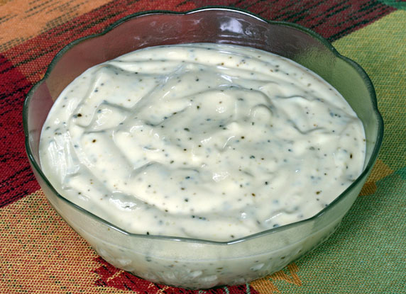 Creamy Garlic Dressing