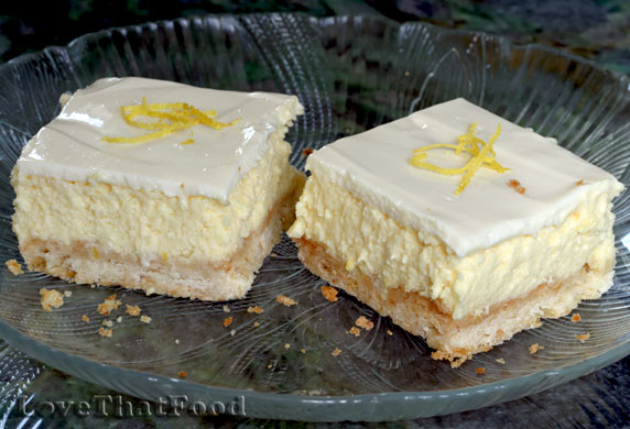 Lemon Cheesecake Bars