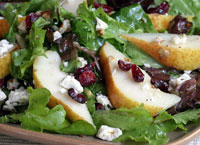 Mixed Greens with Pear, Feta and Pecans