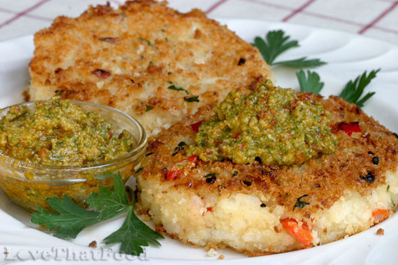 Risotto Crab Cakes with Sun-Dried Tomato Pesto